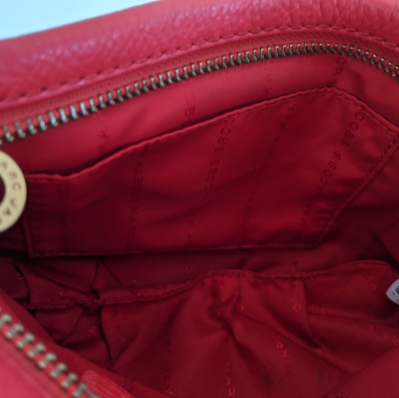 Marc by Marc Jacobs Red Crossbody Leather Bag - Picture 11 of 12